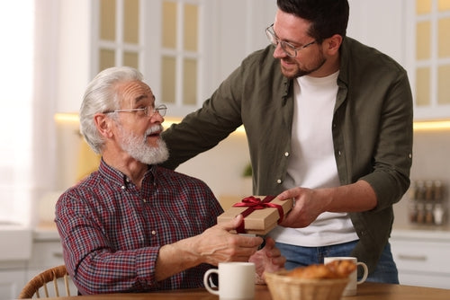 12 Gift Ideas for Elderly Parents